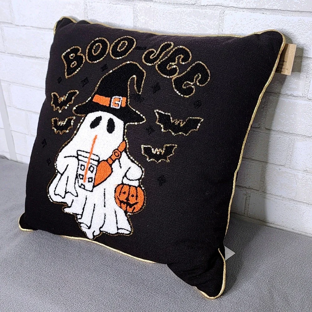 Spooky Hollow this festive